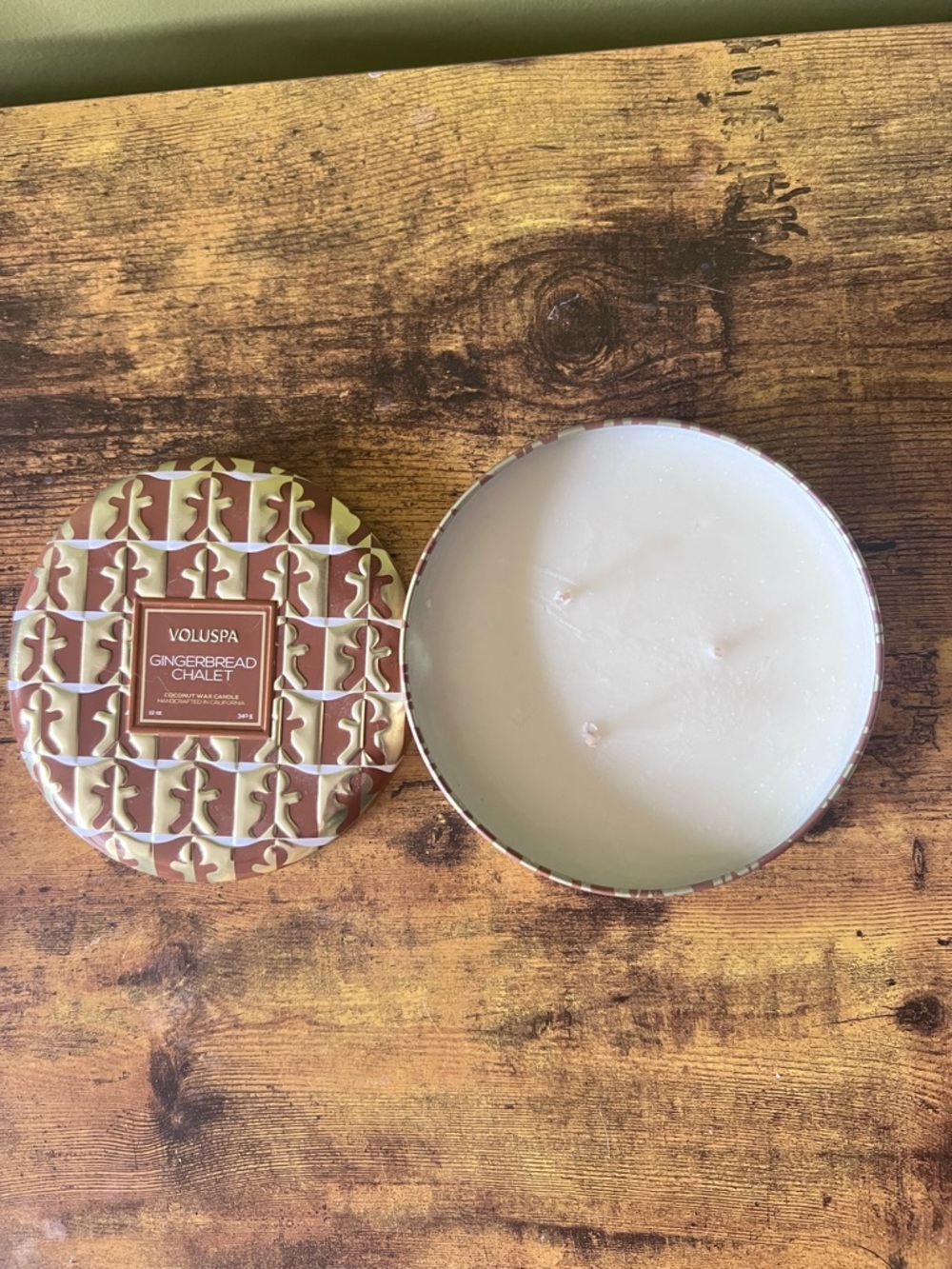 Voluspa Gingerbread Chalet Tin Candle - Picture 2 of 2